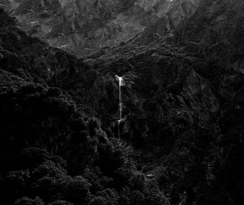 Artists: Photographer Nigel Swinn, Minaret Peak, 2020